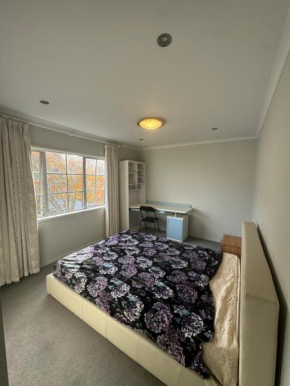 Epsom Homestay